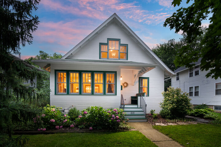 215 S Columbia Street  Naperville IL 60540 photo