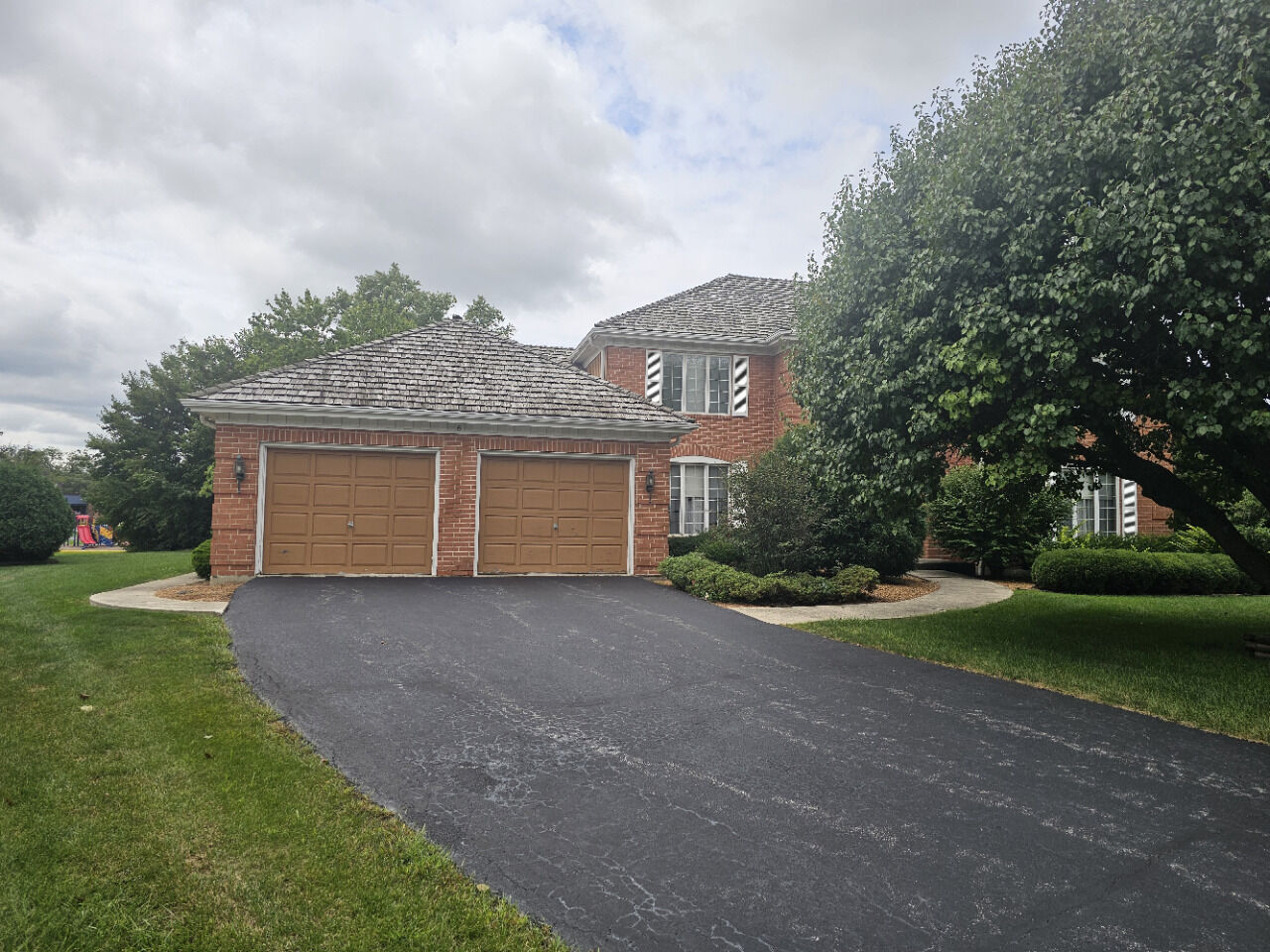Property Photo:  6 Victoria Court  IL 60523 