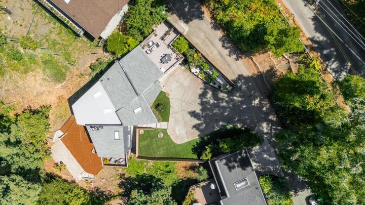 Property Photo:  321 Valencia Road  CA 95003 