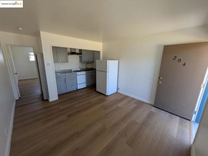 Property Photo:  1213 San Pablo Ave  CA 94706