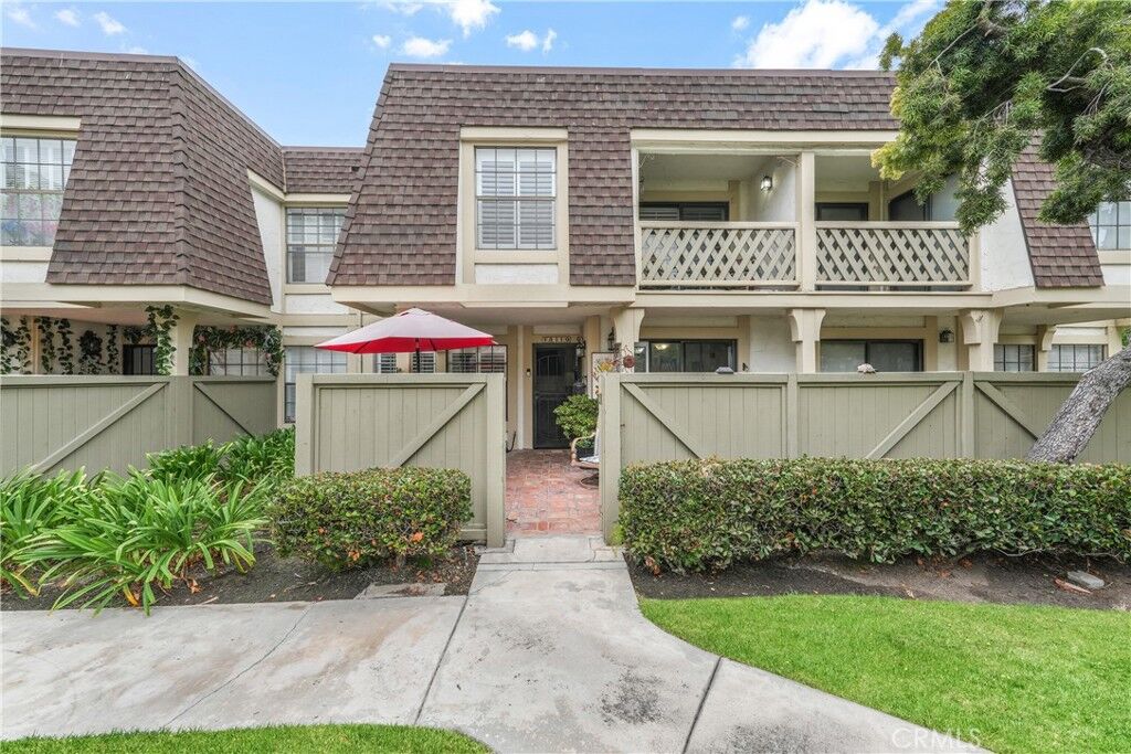 Property Photo: 15110 Henley Drive 51 CA 92683