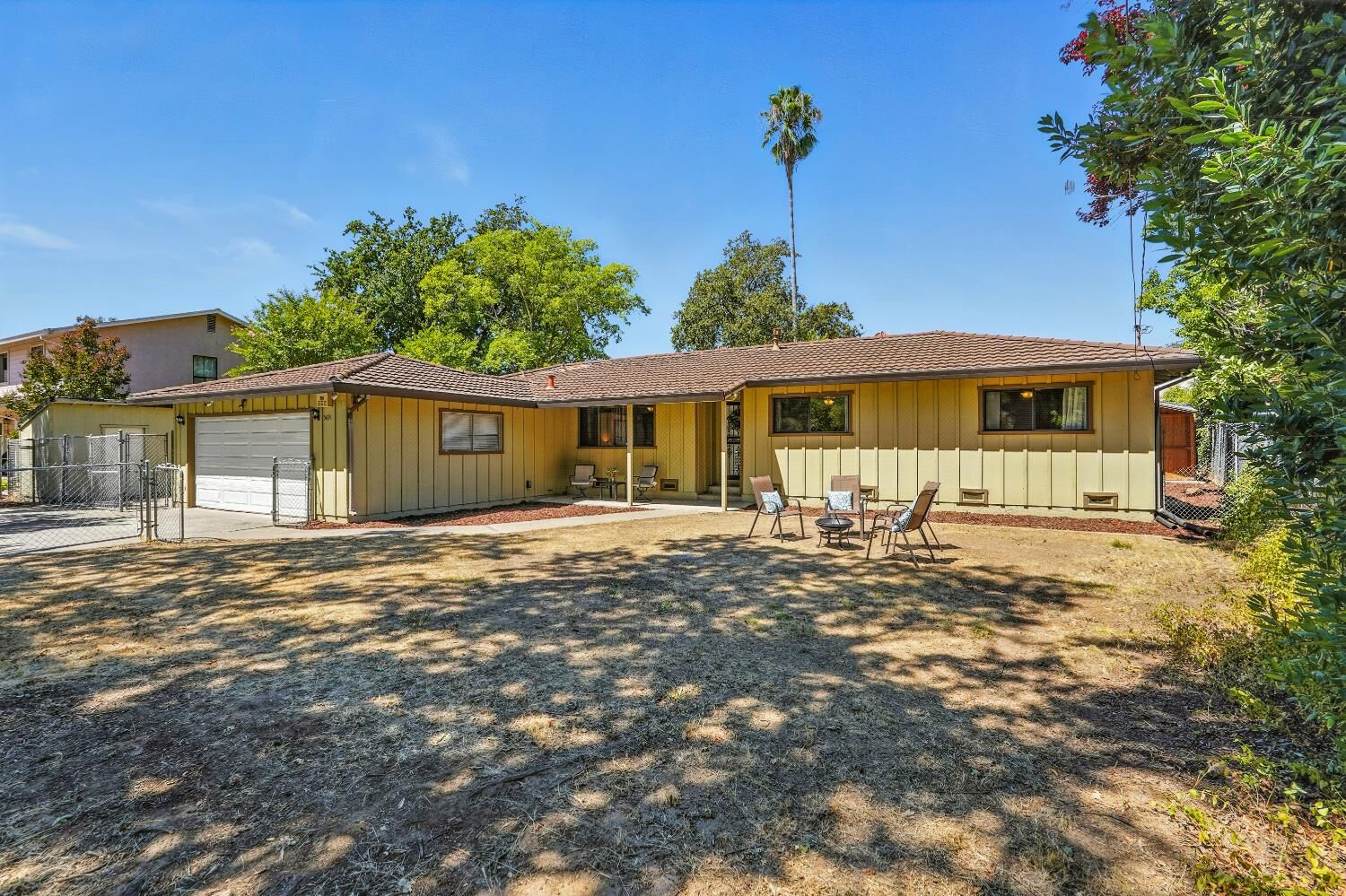 Property Photo: 5691 Oak Hill Drive CA 95841