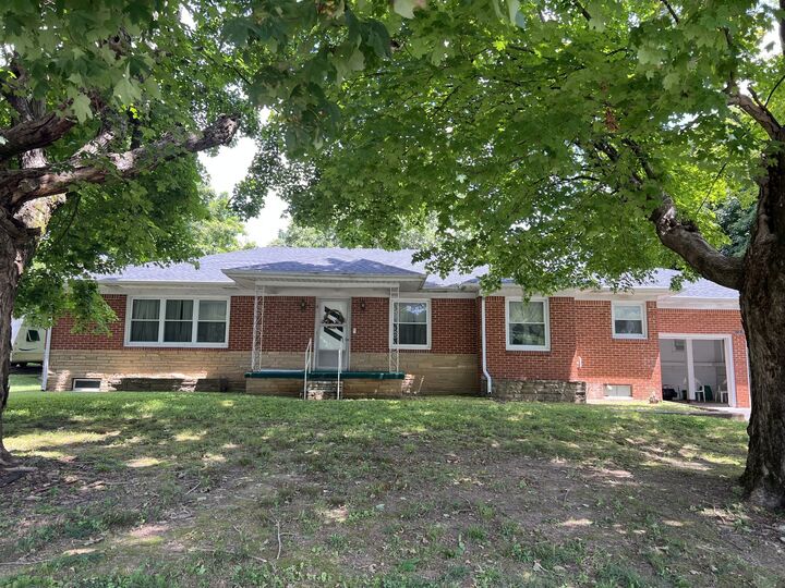 Property Photo: 5121 Austin Peay Hwy TN 37186