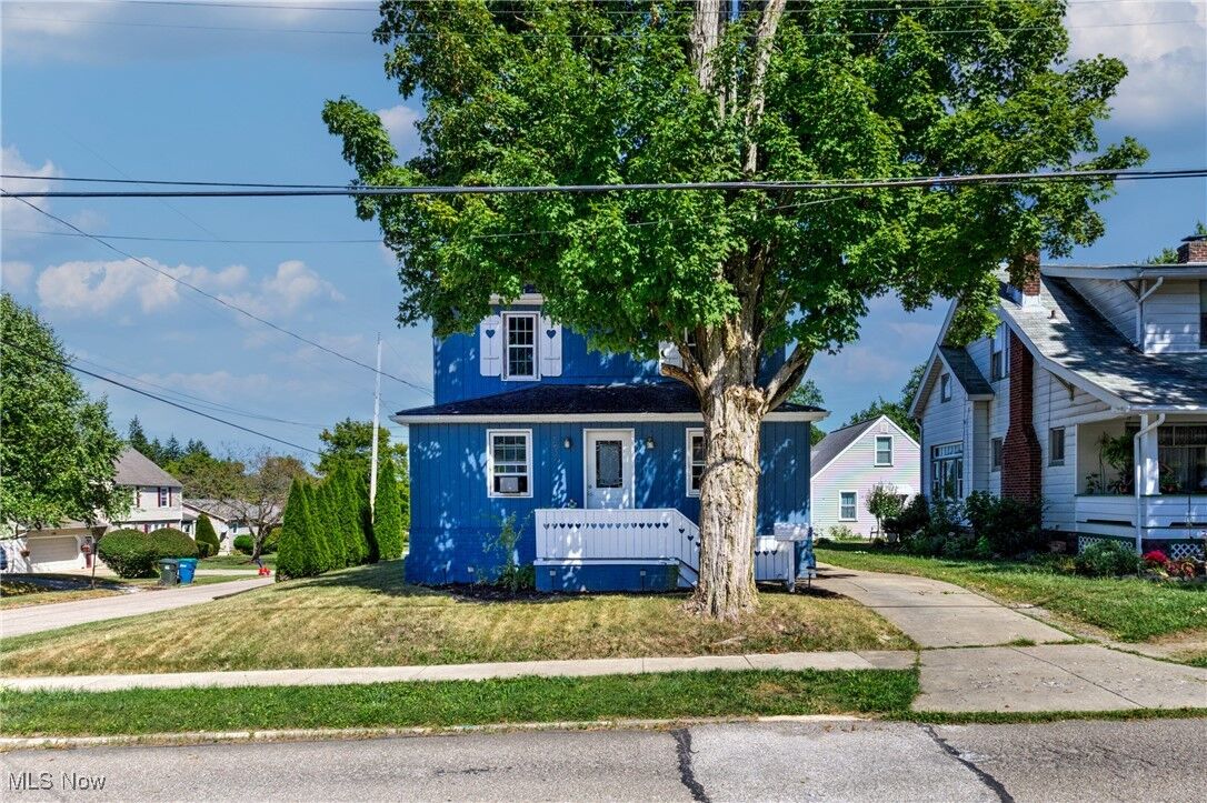 Property Photo: 203 Hager Street OH 44425