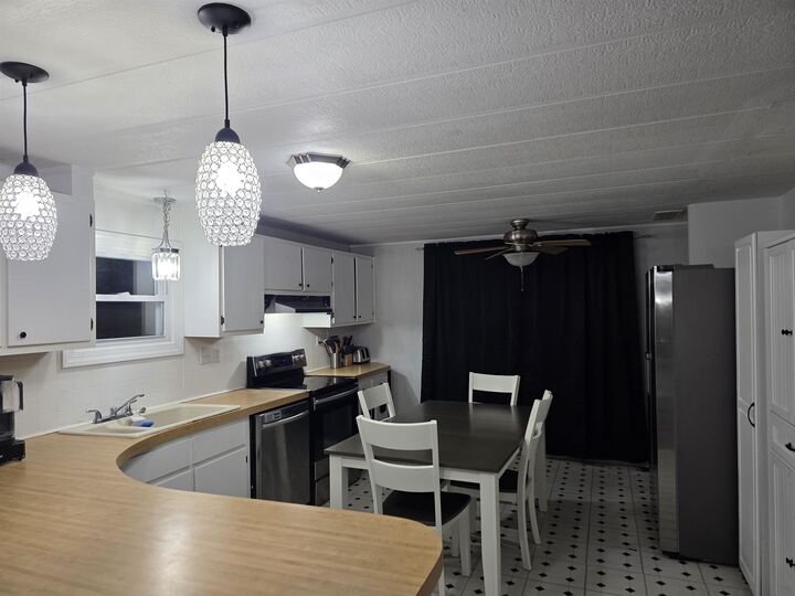 Property Photo: 26 Melendy Road NH 03055