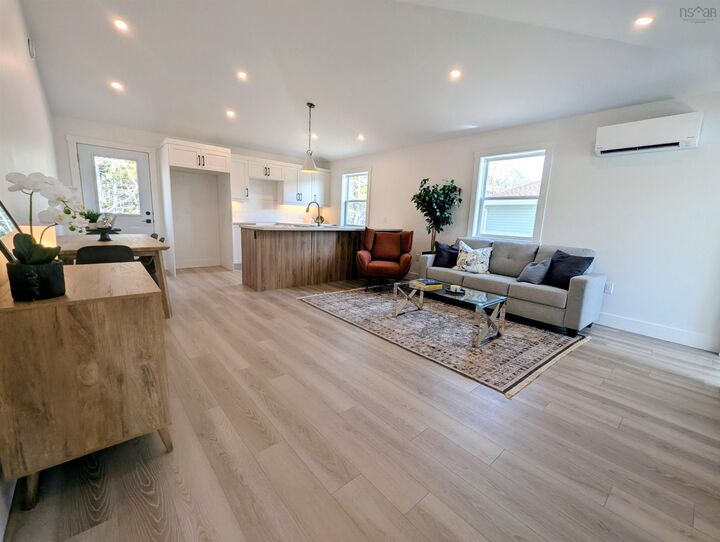 Property Photo: 8 Shadebush Walk NS B4E 0X8