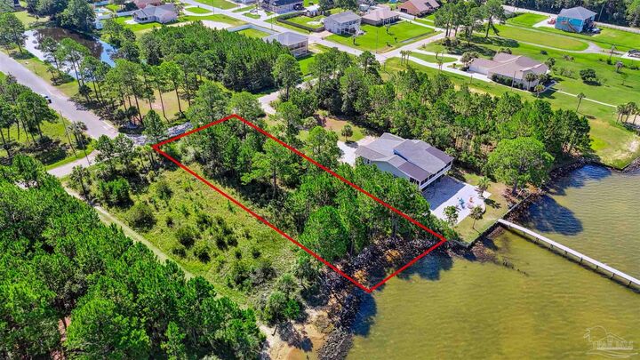 Property Photo: 000 Pearson Rd FL 32583