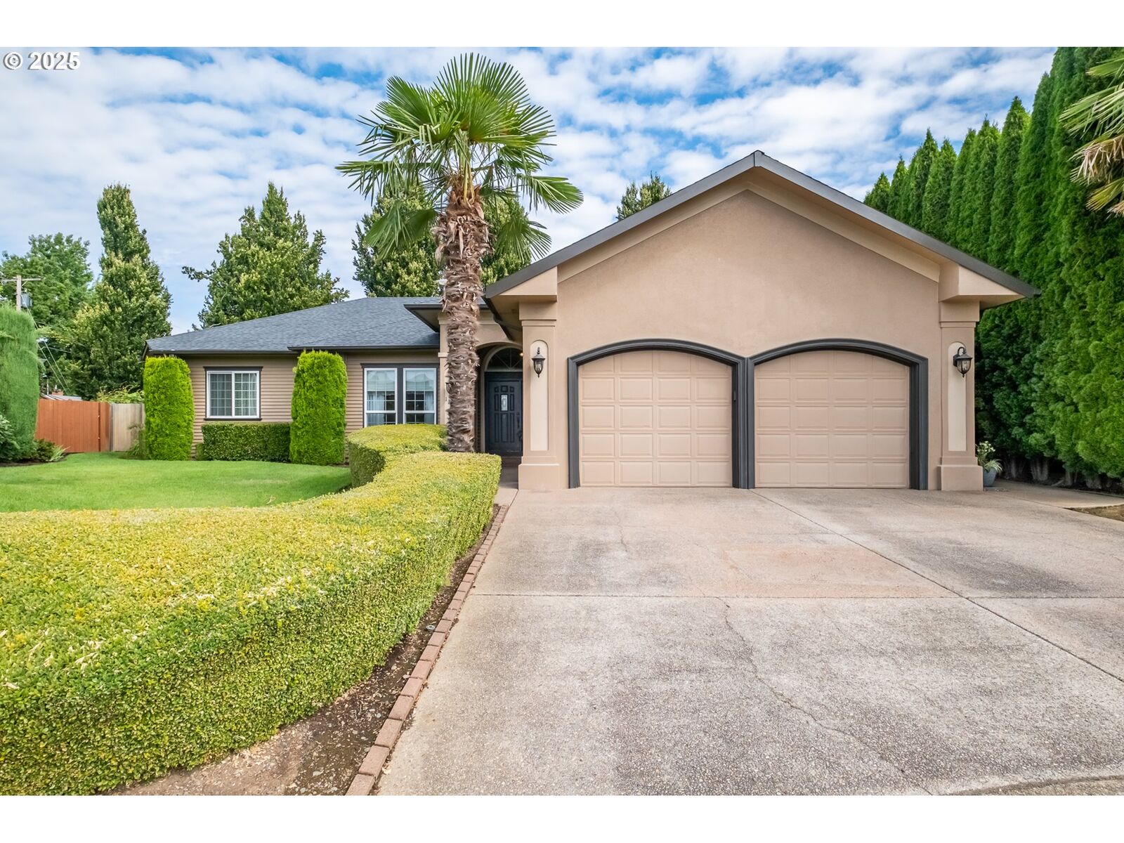 Property Photo:  1299 Bernard St  OR 97071 
