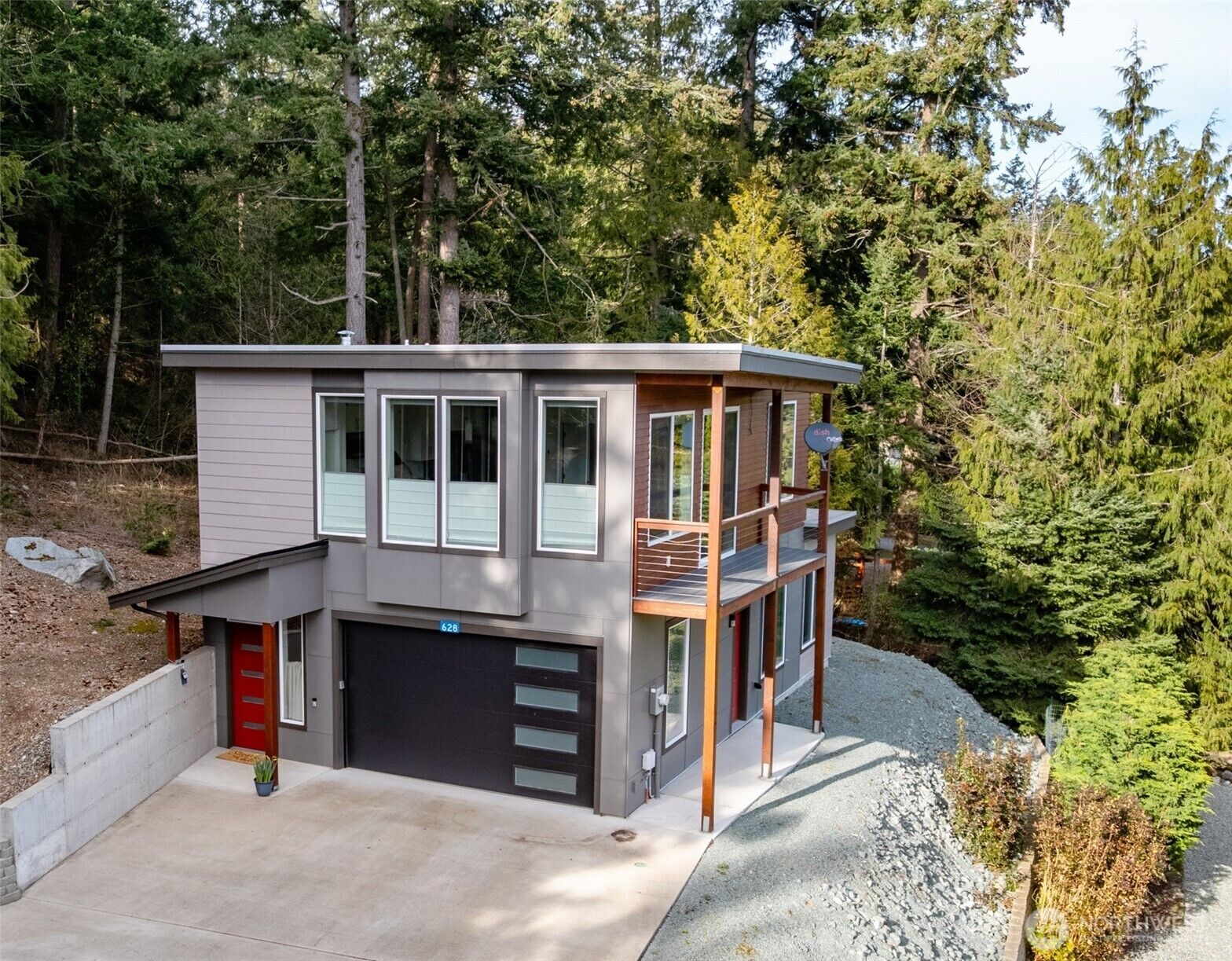 Property Photo: 628 Shushwap Lane WA 98257