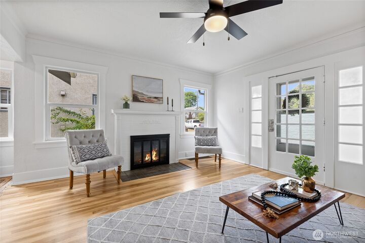 Property Photo:  422 S 53rd St  WA 98408 