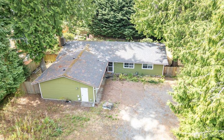 Property Photo: 12709 NE 80th Lane WA 98033