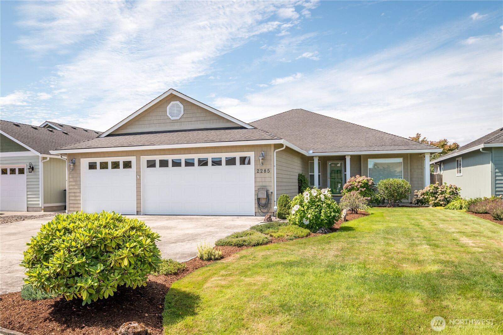 Property Photo: 2285 Nicola Lane WA 98632