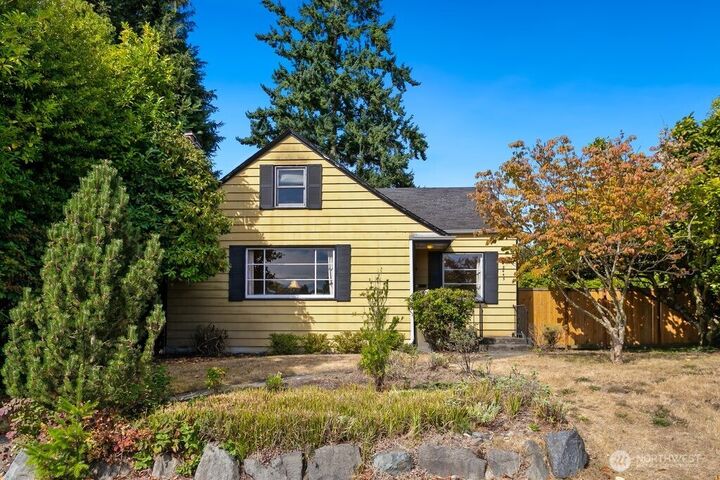 Property Photo:  8445  30th Avenue SW  WA 98126