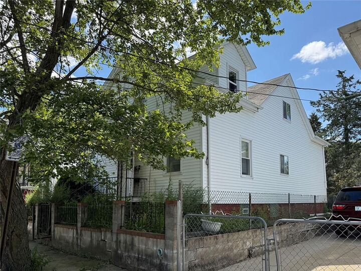 Property Photo:  18 Wyatt Street  RI 02905 