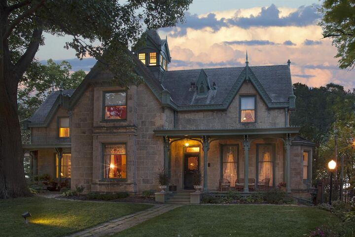 Madison, WI Real Estate and Homes for Sale | Century 21 Affiliated