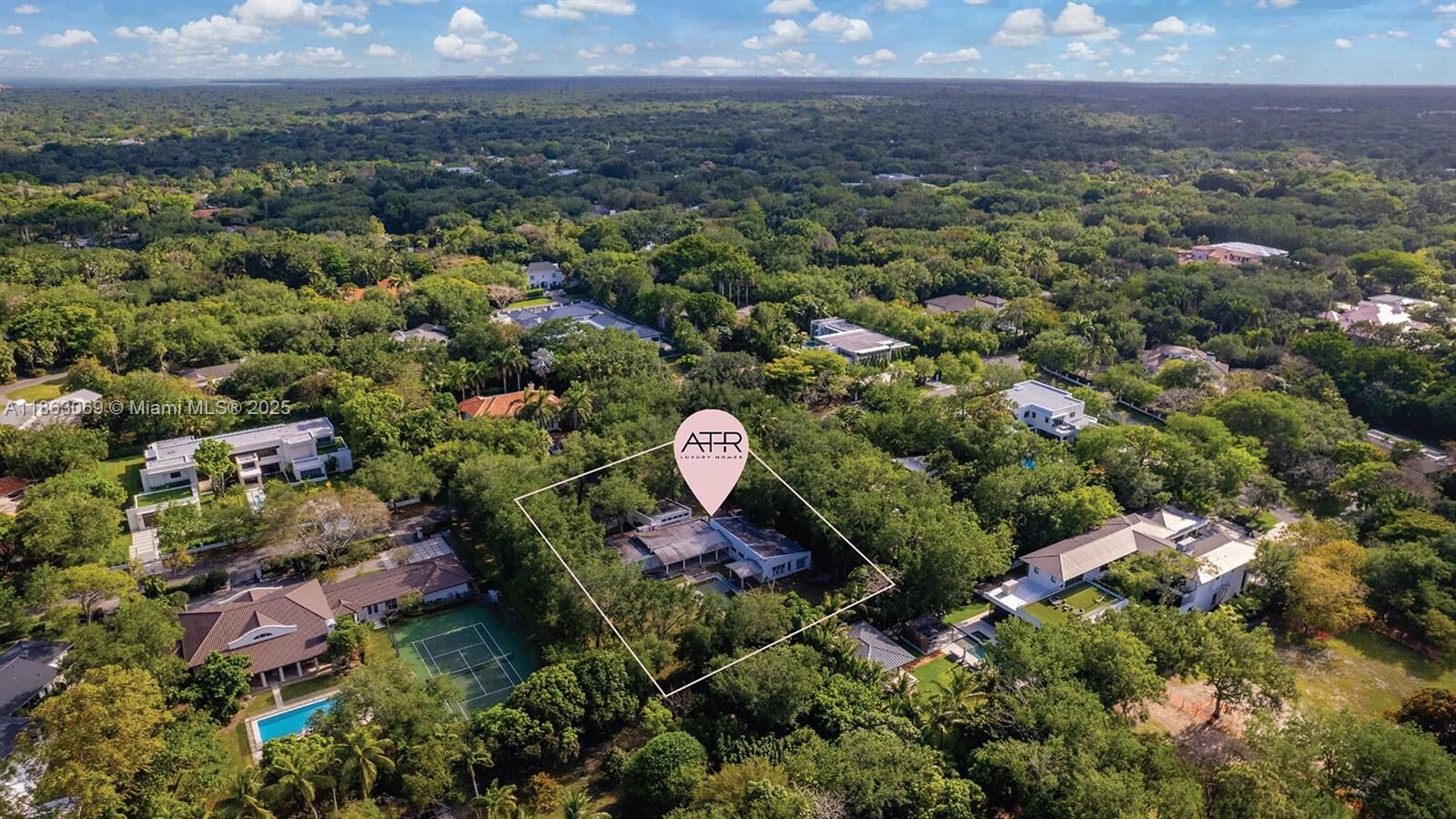 Property Photo:  6285 SW 98th St  FL 33156 