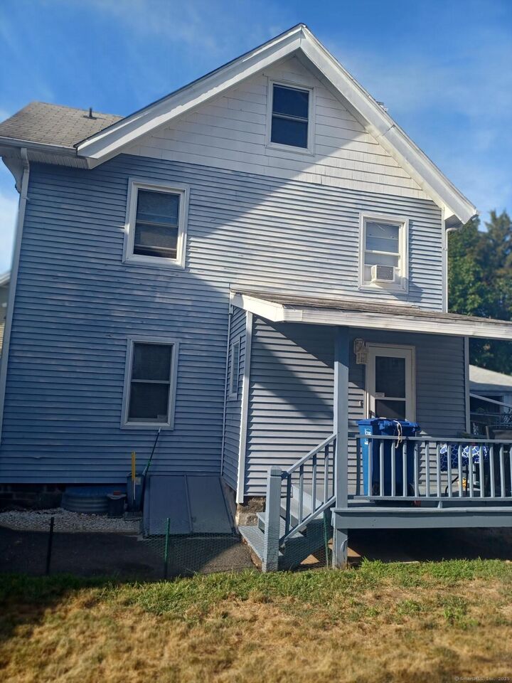 Property Photo: 5 William Place CT 06608