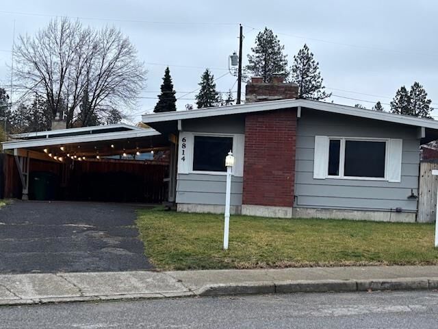 6814 N Lincoln Ave  Spokane WA 99208 photo