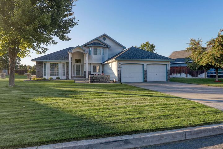15323 N Gleneden St  Spokane WA 99208 photo