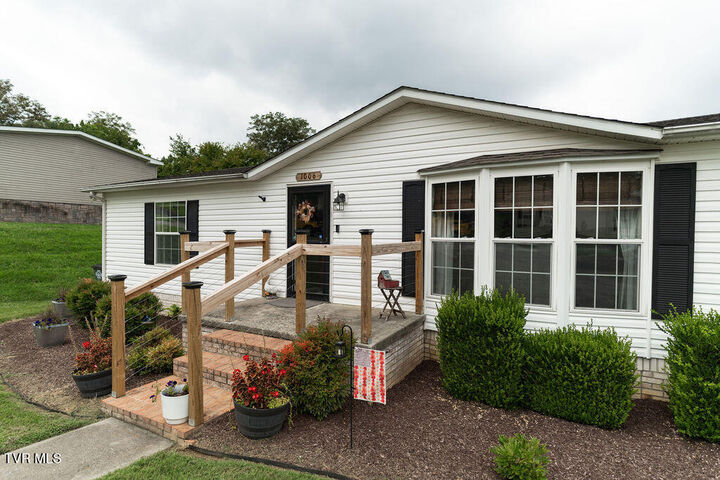 1006 Bertha Greer Street  Kingsport TN 37665 photo