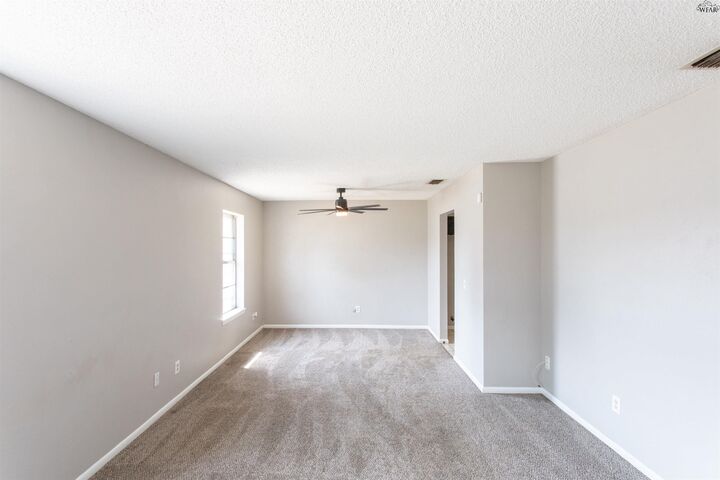 Property Photo: 1038 Jan Lee Drive TX 76354