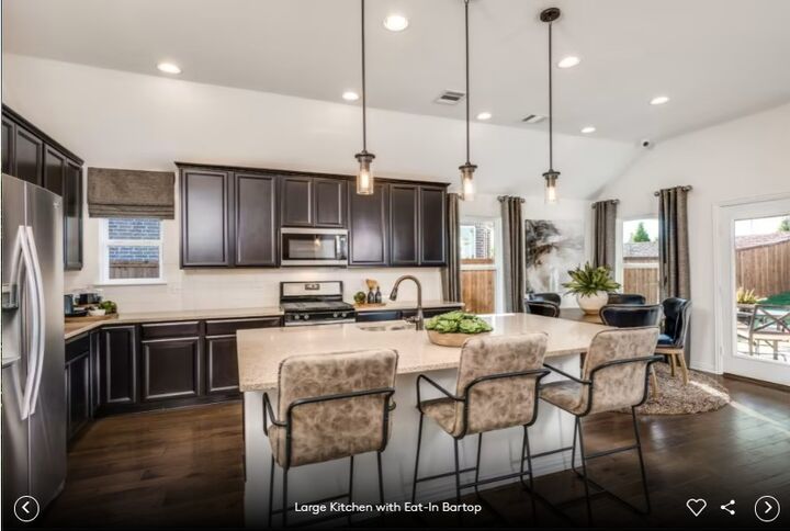 Property Photo: 500 Canyoncrest Way TX 78642
