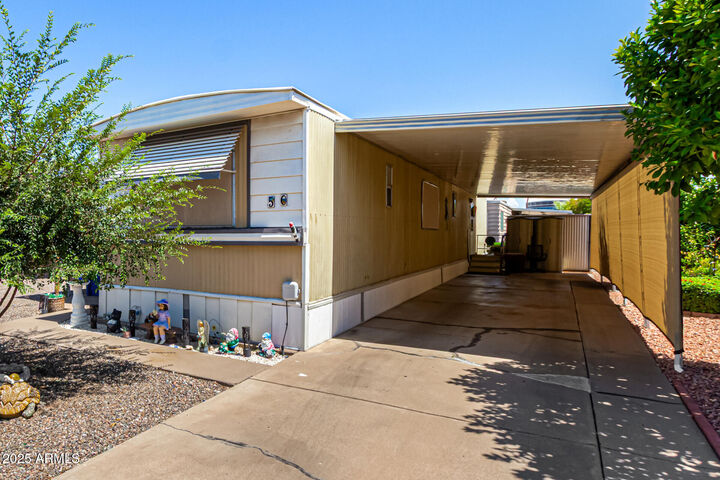 Property Photo:  2650 W Union Hills Drive 50  AZ 85027 