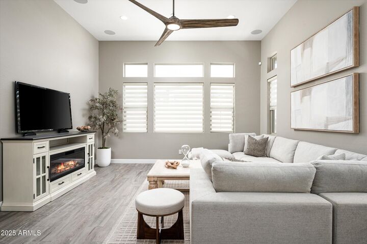 Property Photo:  23461 N 76th Place 5  AZ 85255 