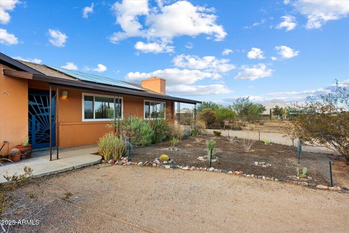 Property Photo: 10918 E Elmwood Street AZ 85207