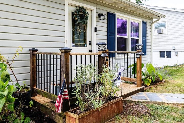 Photo de la propriété:  54 Beverley St  VA 24482 