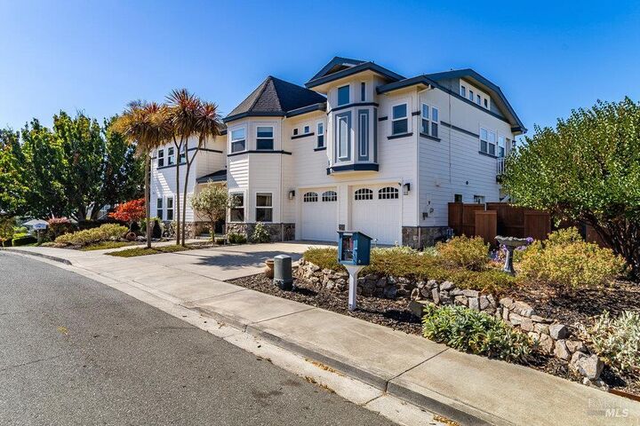Property Photo: 144 W N Street CA 94510