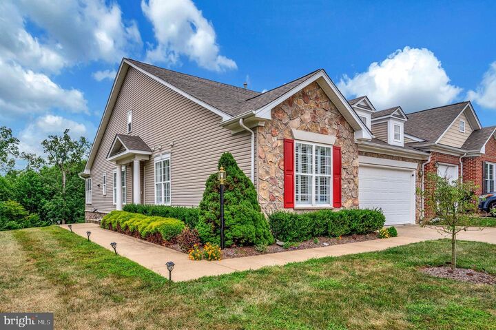 Property Photo: 960 Cadmus Drive VA 22401