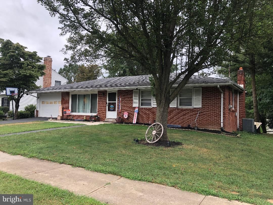 Property Photo: 205 Glenn Road PA 17011
