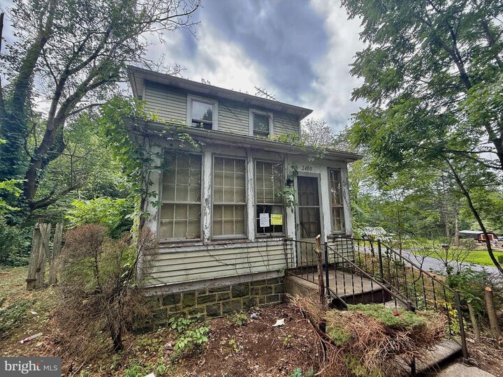 Property Photo:  2400 N Mill Hill Road  PA 18951 