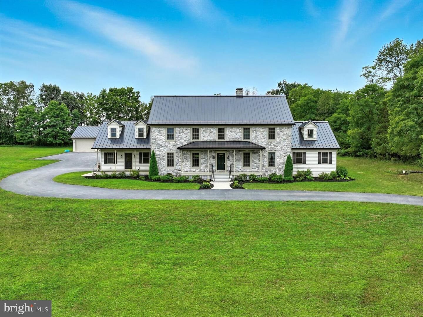 Property Photo: 160 Vida Lane PA 17315