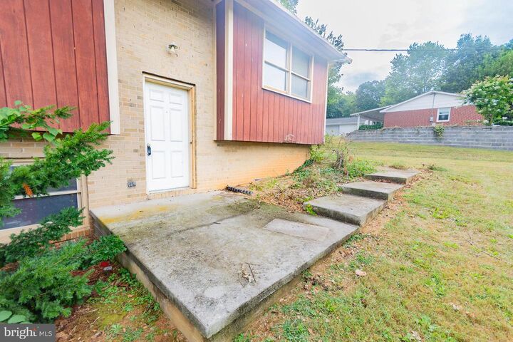 Property Photo: 4984 Shepherdstown Road WV 25404