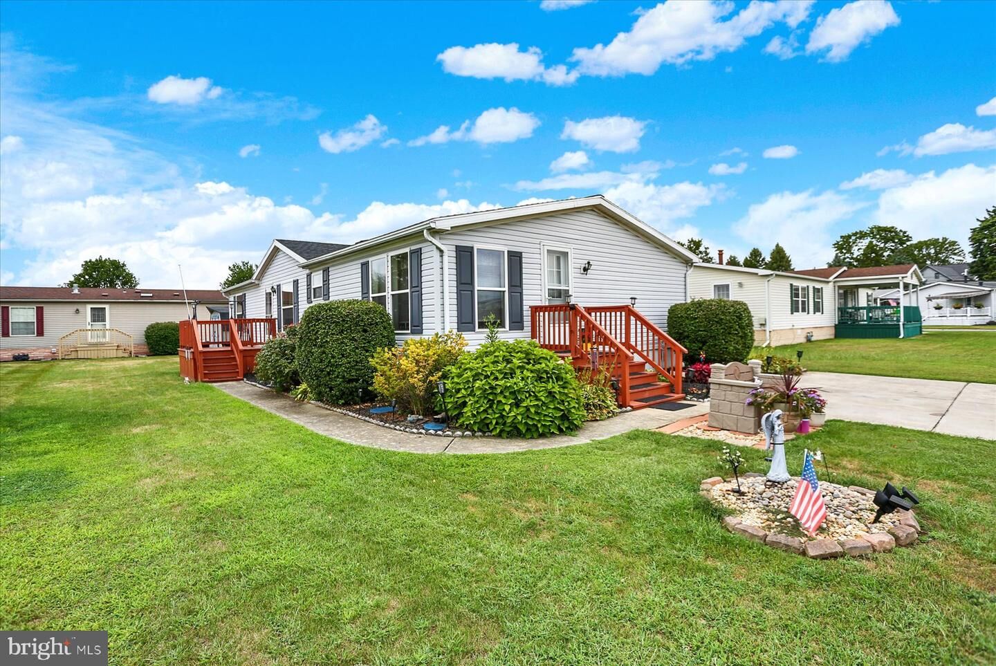 Property Photo: 133 W Spruce Street PA 17078