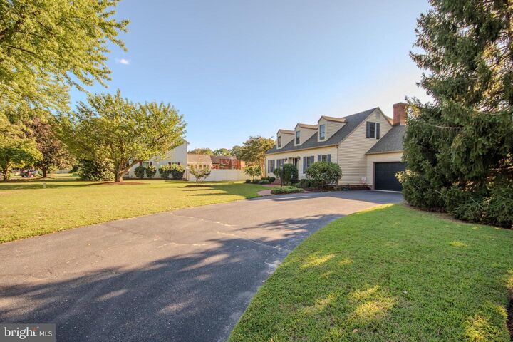 Property Photo: 1104 Calebs Way MD 21804
