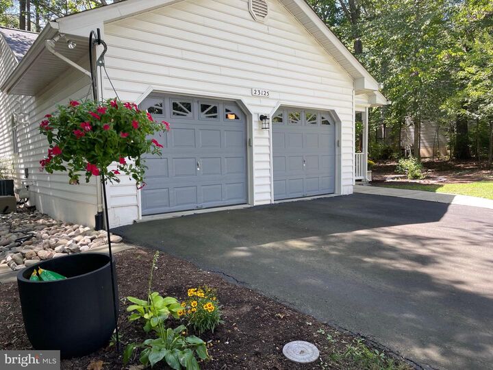 Property Photo: 23125 Winterberry Lane MD 20619