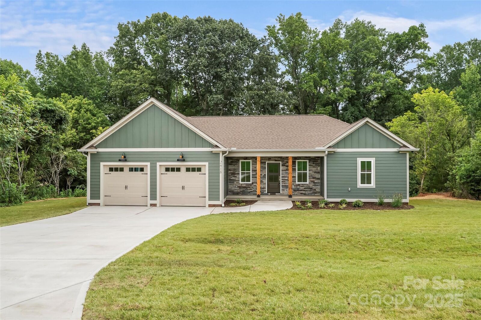 Property Photo: 2618 Polo Lane NC 28650