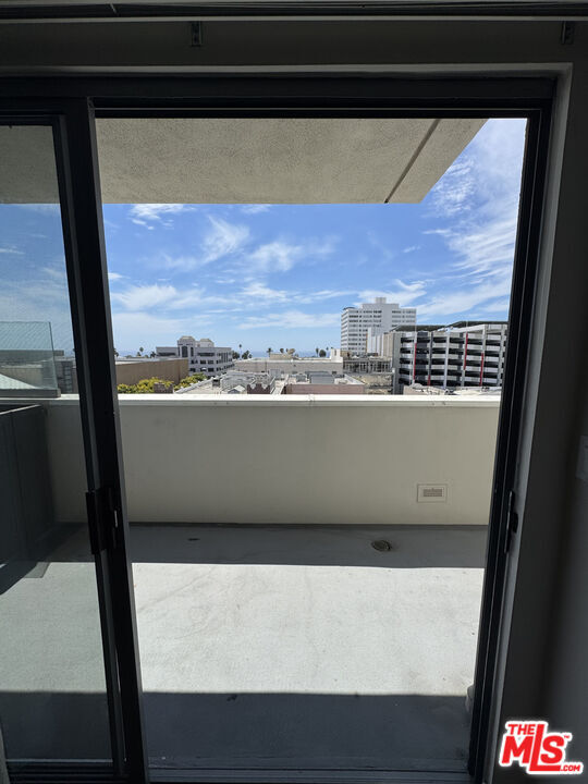Property Photo: 1453 3rd Street Promenade CA 90401