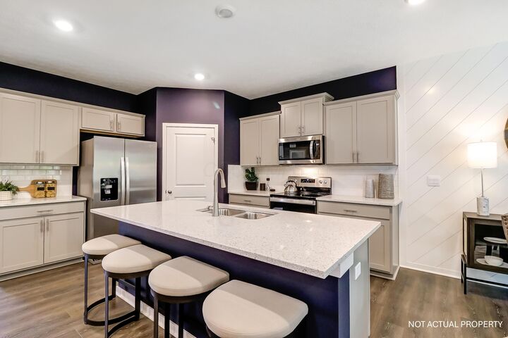 Property Photo:  2255 Overlook Way  OH 43055 