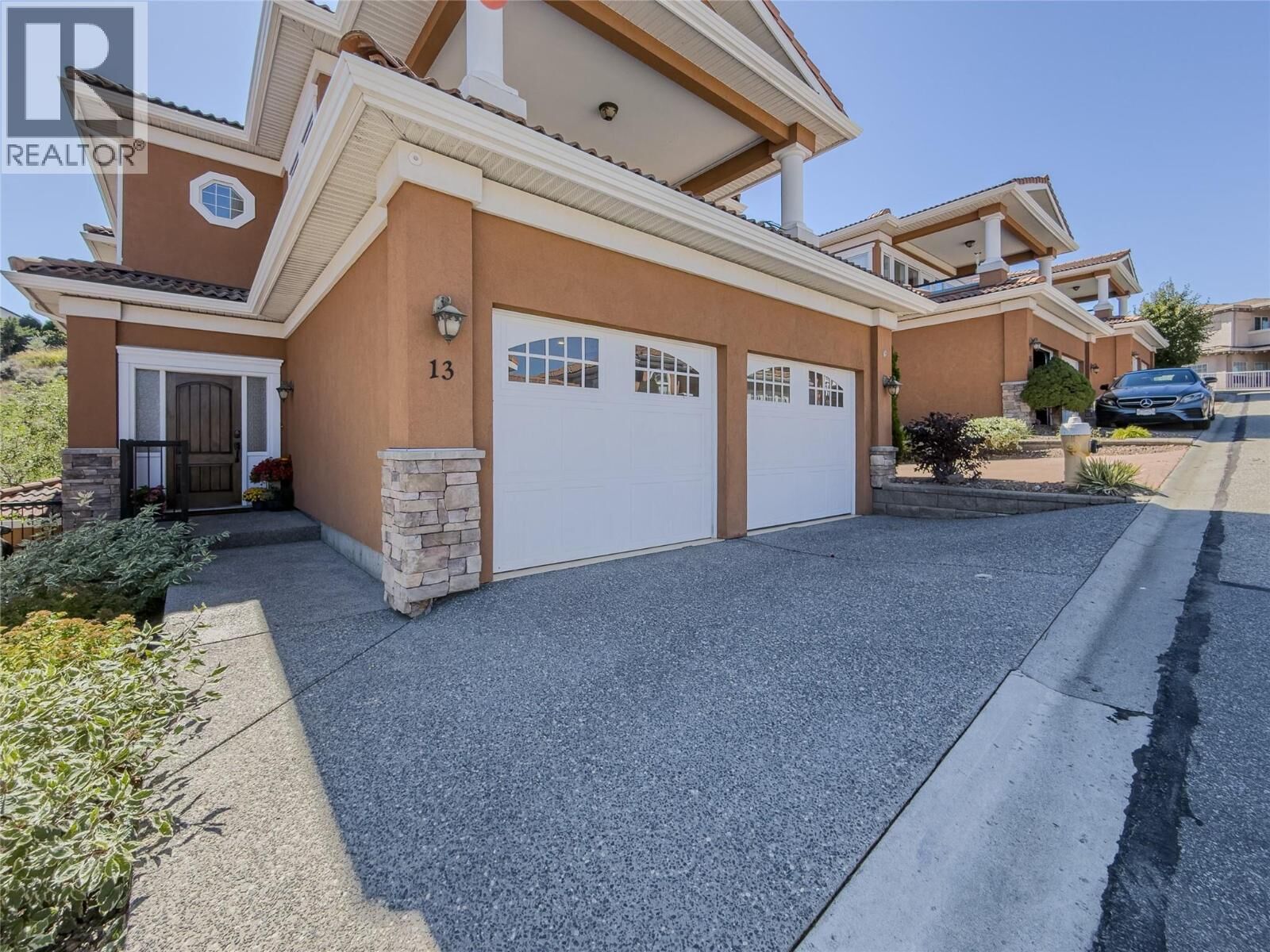Property Photo: 875 Sahali Terrace 13 BC V2C 6W8