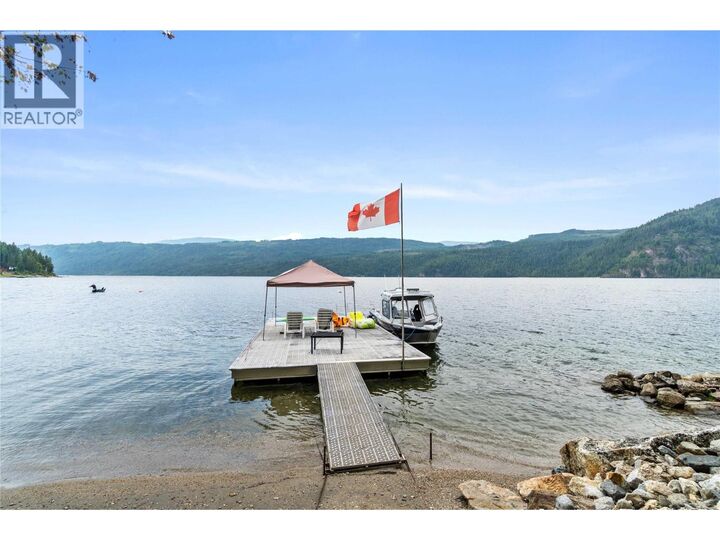 Lot 13 Pete Martin Bay  Sicamous BC V0E 2V0 photo