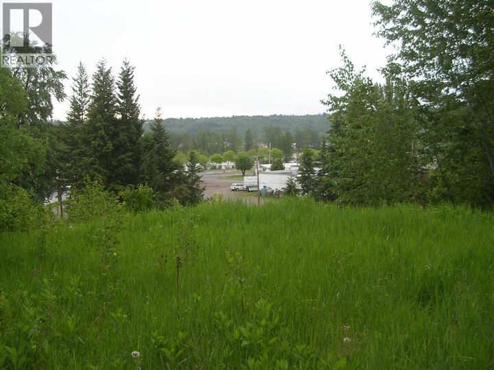 Photo de la propriété:  565 North Fraser Drive  BC V2J 1X7 