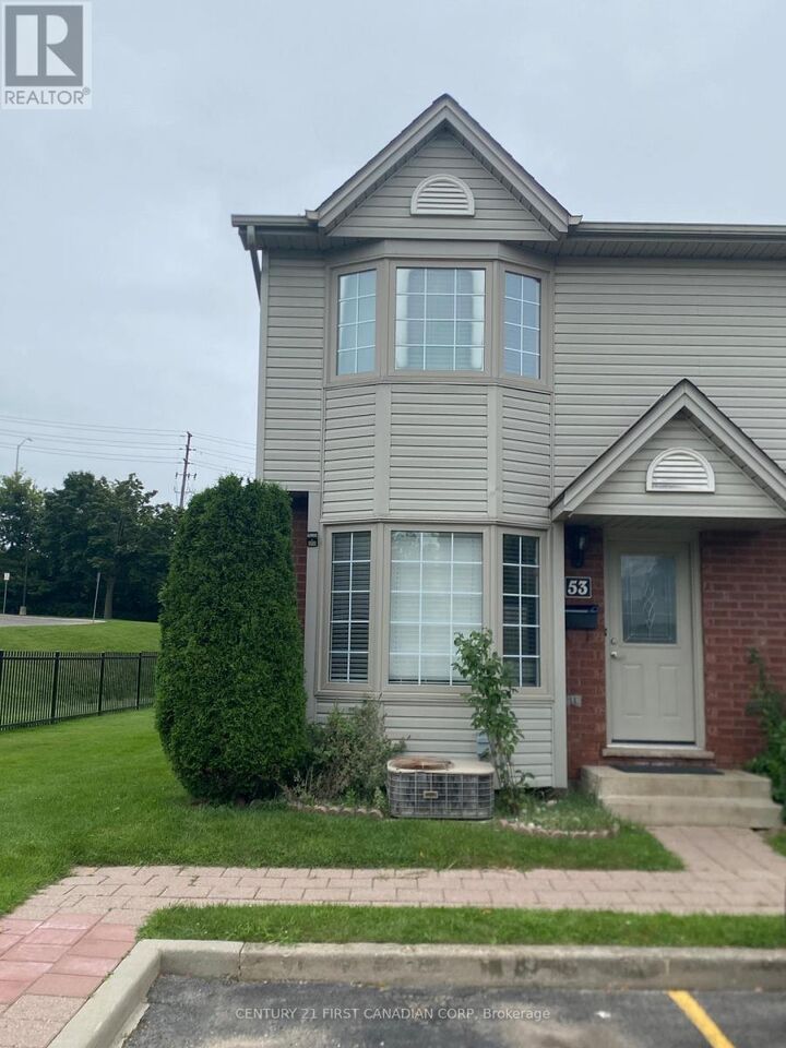 Property Photo:  50 Chapman Court 53  ON N6G 5E1