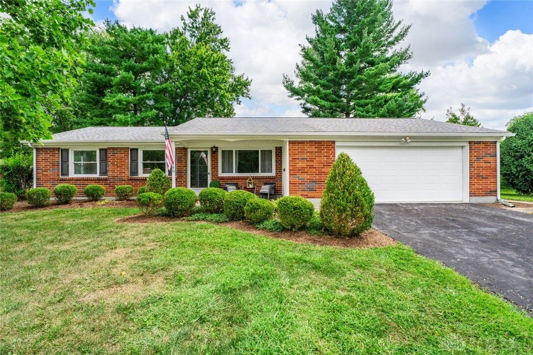 Property Photo:  260 Boyce Road  OH 45458 