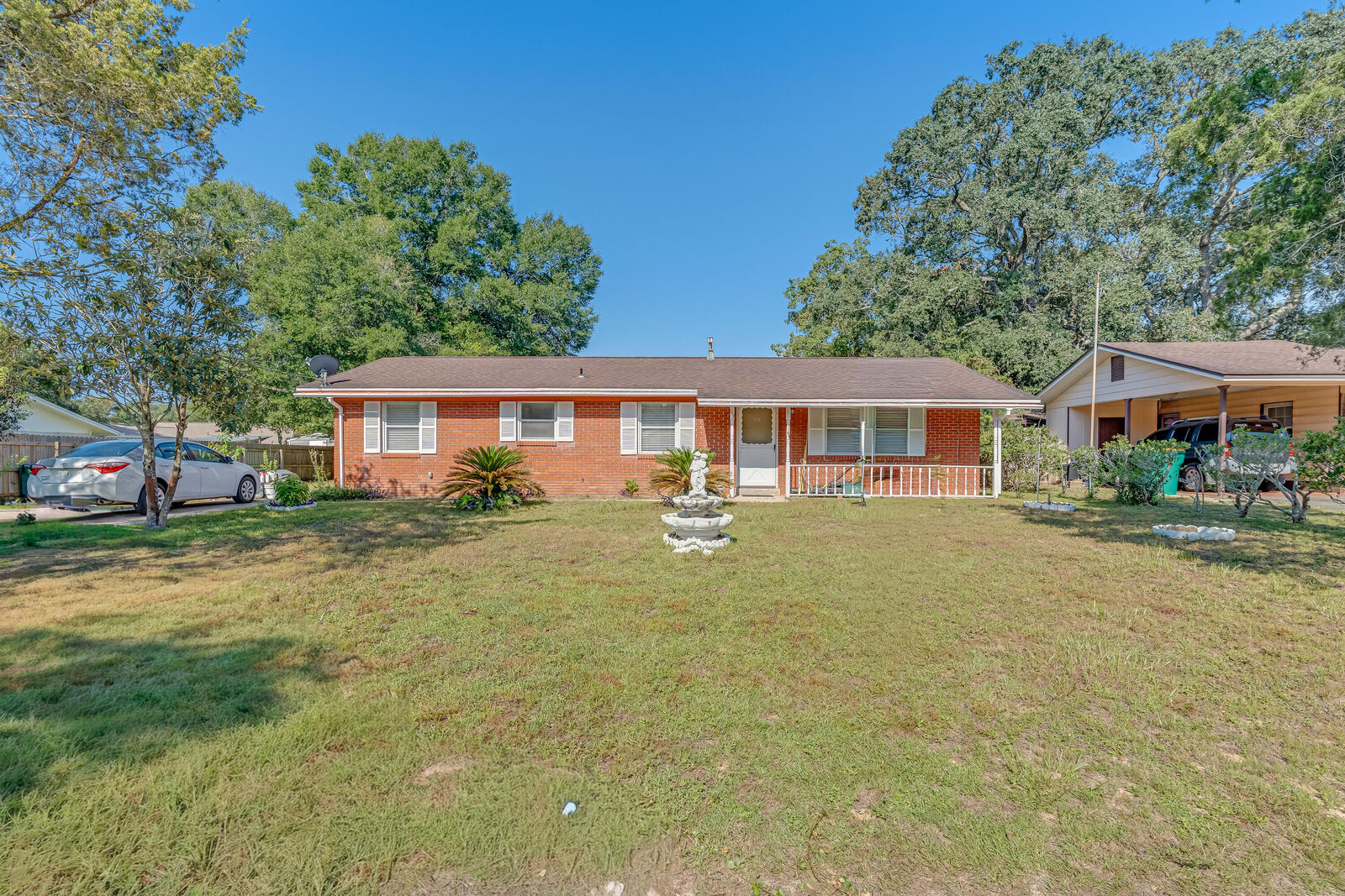 Property Photo: 63 Oak Lane FL 32579