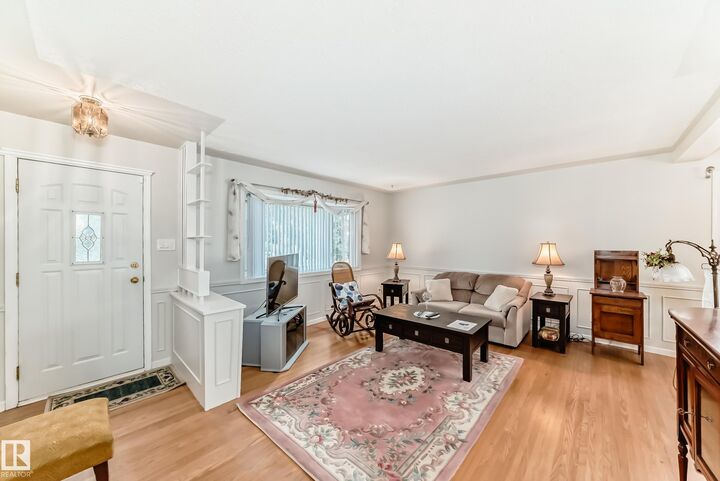 Property Photo:  8602 158 Street NW  AB T5R 2C4 