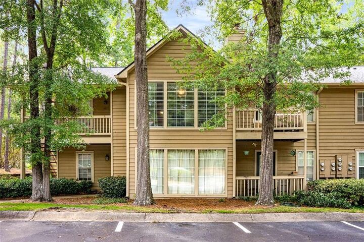 Property Photo: 307 Country Park Drive SE GA 30080